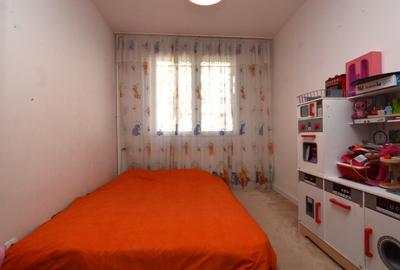 VANZARE APARTAMENT 4 CAMERE TITAN – 1 DECEMBRIE 1918 - 19