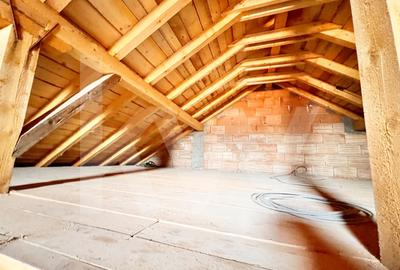 De vânzare casă tip duplex cu terasă, curte și anexă în Selimbăr, Sibiu - 9