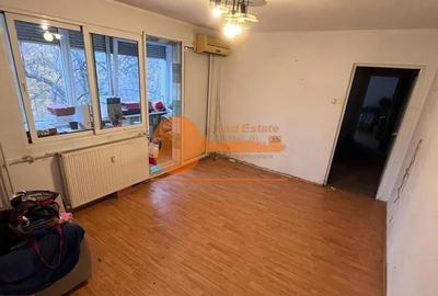 4 camere Apusului-Pacii ( bloc reabilitat ) - 1