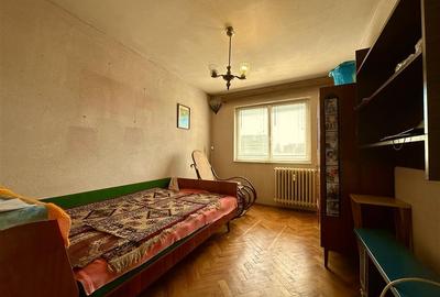 Apartament 3 camere. Zona Aurel Vlaicu, Arad - 4