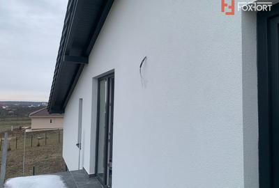 Casa individuala cu 5 camere si teren de 840 mp, Pischia - 15