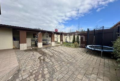 Duplex cu 5 camere în Dâmbul Rotund