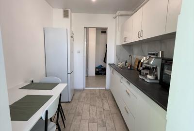 2 camere decomandate, bloc 1983 - 1