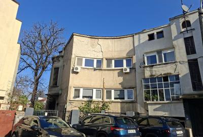 Apartament cu 3 camere in vila interbelica, de renovat - comision 0%! - 1