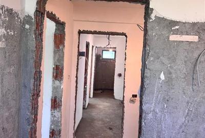 Jumatatea interioara  de duplex de vanzare la pret de apartament! - 9