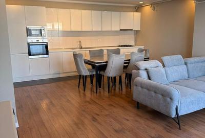 Apartament cu 3 camere semidecomandat, mobilat în Iancu Nicolae