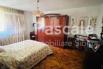 Casă spațioasă de vânzare în Globu Craiovei – la doar 30 km de Băile Herculane! - 6