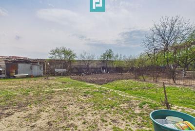 2 case separate + curte 1400 mp – Zona Dâmbovița - 26