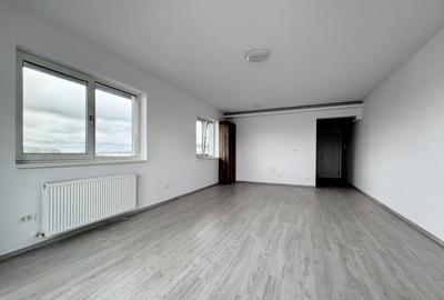 Apartament spatios cu terasa generoasa - zona Hanul cu Peste - 3