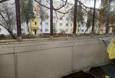 Apartament 4 camere, decomandat, etaj 1 din 4, cartierul Manastur - 12