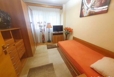 Apartament 3 camere, situat in Targu Jiu, str Victoriei (Ultracentral) - 4