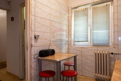 Apartament cu 3 camere decomandat  - Soseaua Pantelimon - 17