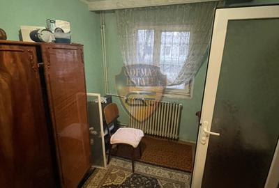 2 camere KM 4-5 semidec, parter, 42 mp cu balcon + boxa gaze in bloc, de renovat - 6