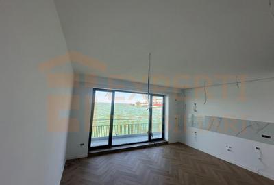 Apartament 3 camere Lake On Residence - vedere superba catre lac; COMISION 0% - 10