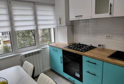 Vanzare - apartament cu 3 camere, Micro 16, renovat, mobilat nou - 16