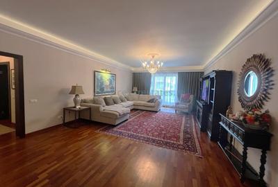 Apartament cu 4 camere decomandat, mobilat în Herăstrău