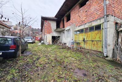 Teren 1524 mp teren cu casa demolabila 100mp | Gruia - 2