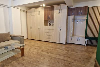 Partament modern cu 2 camere de închiriat – 60 mp, bloc nou, parcare privată - 4