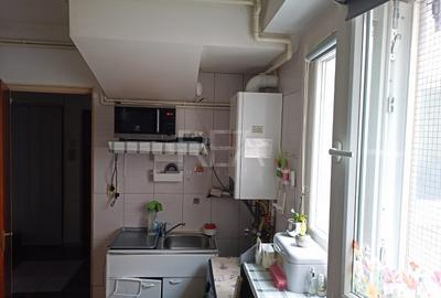 2 camere, et 3/4, centrala, bloc tip P, anvelopat-Drumul Taberei - 4