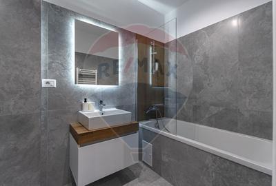 Apartament cu 2 camere  în zona Tractorul - 13