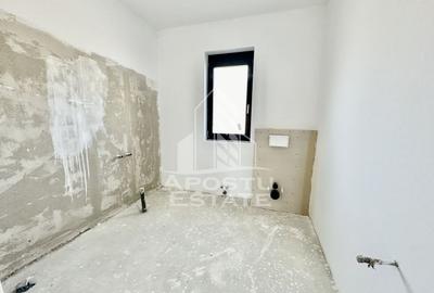 Duplex alipit cu 4 camere situat in vatra satului din Giroc - 13