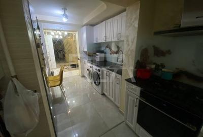 3 Camere- Etaj 1/8 -Centrala proprie- Piata Rahova - 7