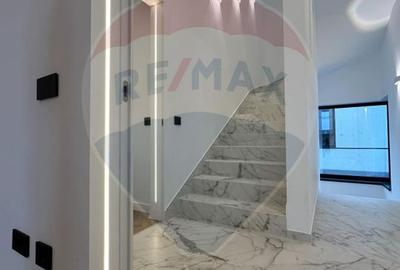 Vila moderna de inchiriat cu 5 camere, prima inchiriere - 31