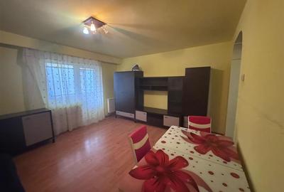 Apartament cu 2 camere decomandat în Hipodrom 4