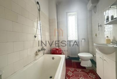 Casa spatioasa de vanzare cu front 27 ml in zona Andrei Muresanu - 13