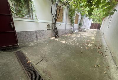 Casa | 9 camere | Garaj | Piscina | Teren 3.000 mp | Comision 0% - 7