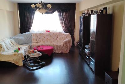 De vânzare apartament 3 camere zona Centrala 80 mp - 3
