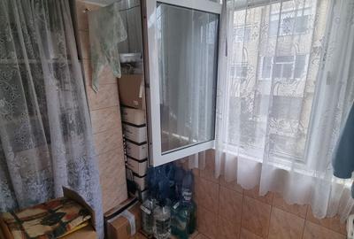 Poarta 6 liceul Blaga- apartament 4 camere decomandat cu gaze - 15