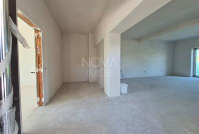 Casa generoasa cu 7 camere, 3 bai, dressing si parcare – Sura Mica - 5