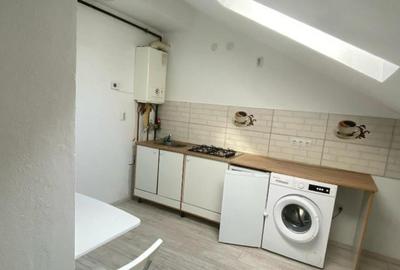 Garsonieră semidecomandată, mobilată în Turnișor