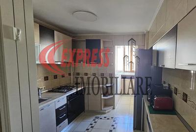 Apartament cu 3 camere decomandat în Dristor