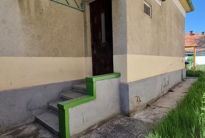 Casa individuala cu teren 421 mp zona Titulescu - 1