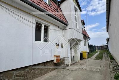 Casa de vanzare in Sibiu - curte individuala  zona  Turnisor - 1