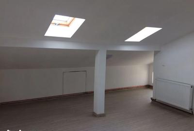 Închiriere casă integral sau parțial (parter, etaj), Calea Aradului - 11