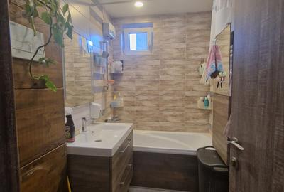 Centru(Consulatul Turc)- 3 camere mobilat-utilat, parcare, etaj 3/4 -131.000e - 9