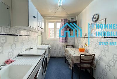 Apartament cu 2 camere semidecomandat în Bucur Obor