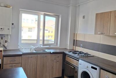 Apartament 2 camere, zona Tractorul - 4