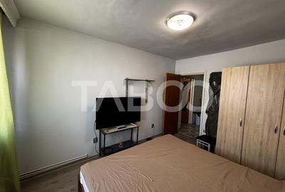 Apartament de vanzare 2 camere 47mp+7mp balcon zona Mihai Viteazul - 1