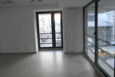 REC0000626 Spatiu showroom PARTER si MEZANIN - 10