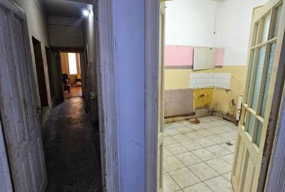 Casă cu arhitectură interbelică, 5 camere, teren 409 mp – Central - 44