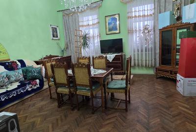 Apartament de vanzare - 1