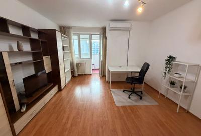 Garsoniera Auchan Vitan An  Constructie 1979 Metrou Dristor 14 min - 1