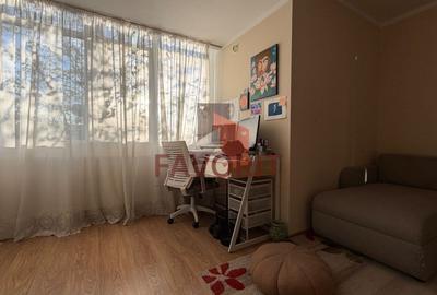 2 camere | Etaj 2 | Renovat | Mobilat si utilat | Centrala proprie - 4