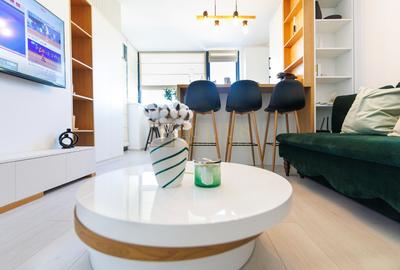 Apartament cu 2 camere semidecomandat, mobilat în Torontalului