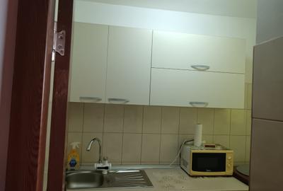 Garsoniera Auchan Vitan - dotata cu boiler - 2