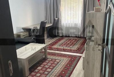 Apartament cu 2 camere decomandat în Zorilor